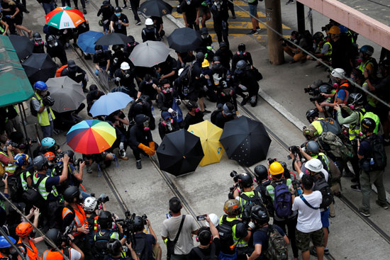 المتظاهرون-فى-شوارع-هونج-كونج