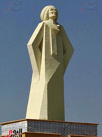 تمثال الفلاحه (8)