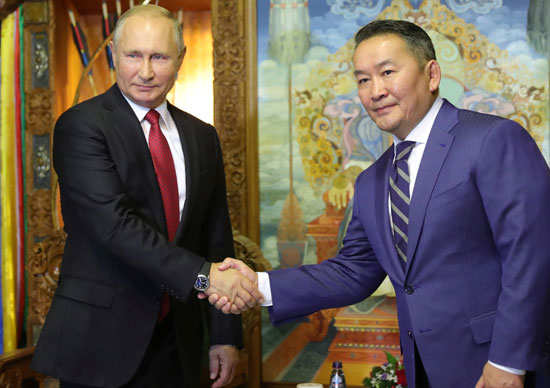 بوتين-ورئيس-منغوليا