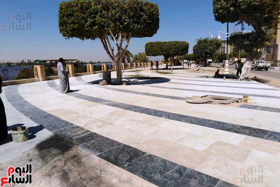 تطوير كورنيش النيل بالأقصر (15)