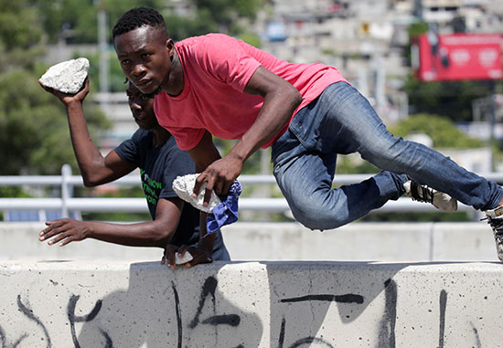 أعمال عمف فى احتجاجات هايتى