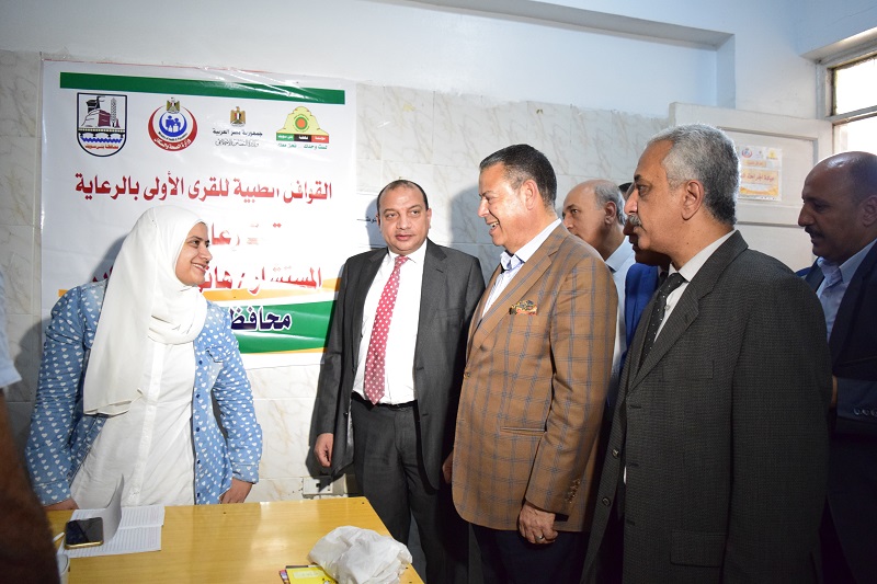 جامعة بنى سويف تطلق القافلة الطبية التنموية الشاملة بقرية أبو النواميس (4)
