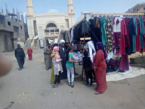 توفير الملابس ومستلزمات المدارس بالقرى بكفر الشيخ  (6)