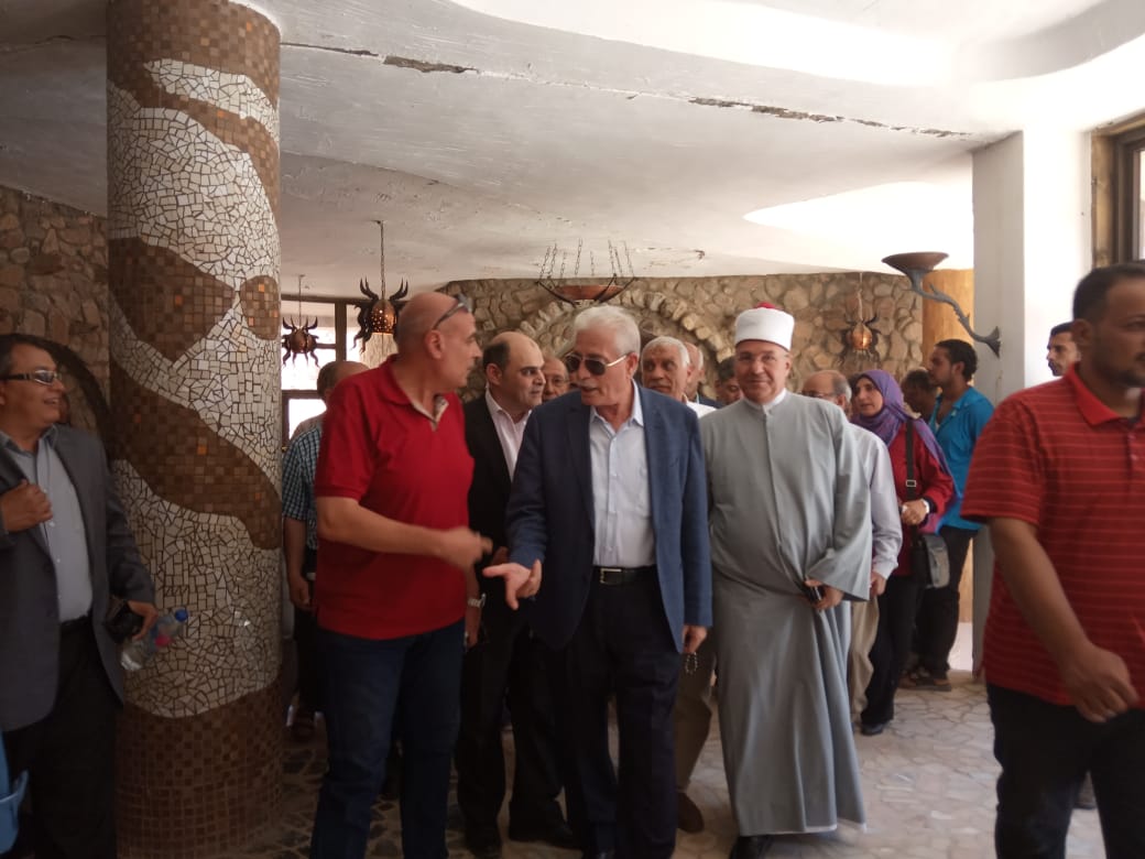 محافظ جنوب سيناء يتفقد متحف السادات (7)