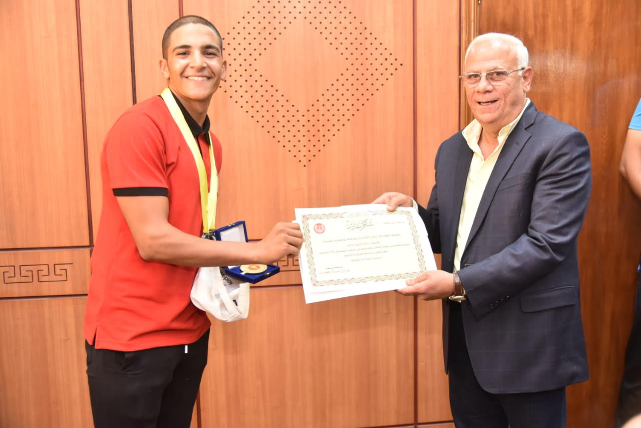  أبطال منتخب مصر لرياضة الكياك والكانوى  (7)