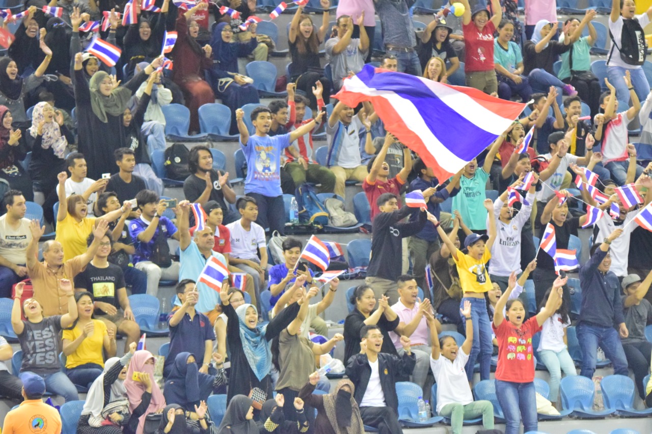 منتخب ناشئات تايلاند  للكرة الطائرة  (9)