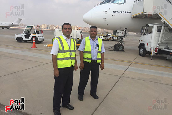احدث طائرات مصر للطيران من طراز A220-300 (4)
