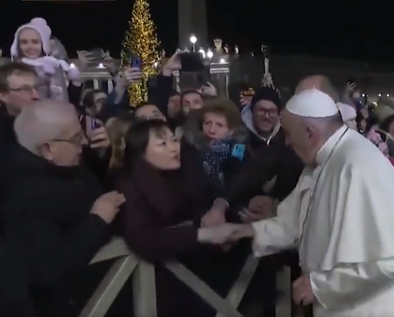 لحظة غضب البابا فرانسيس