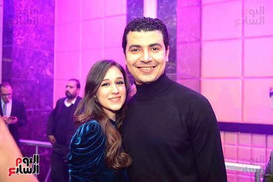 محمد انور وزوجته