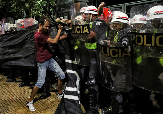 العنف-يهيمن-على-المشهد-فى-ساوباولو