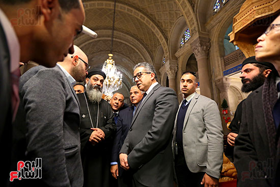 وزير السياحة والأثار يتفقد مسجد وكنيسة ومعبد يهودى (16)