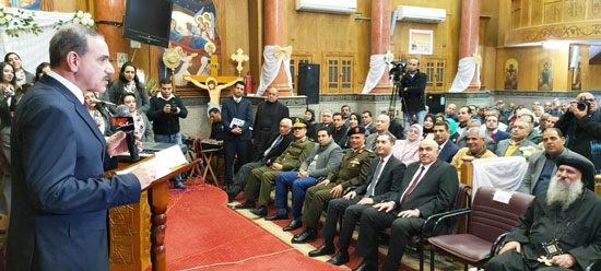 محافظ كفرالشيخ يشهد مراسم مئوية تأسيس كنيسة مار جرجس بدسوق (4)