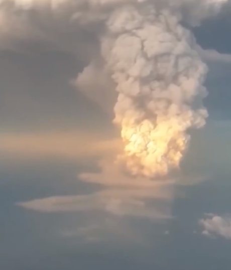زيادة انفجار بركان الفلبين