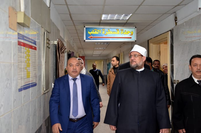وزير الأوقاف يفتتح تطوير وحدة القسطرة بمستشفى الدعاة (17)