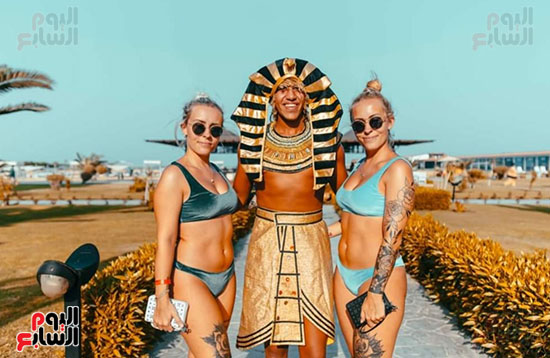 المصريون VS السياح فى البحر الأحمر (4)