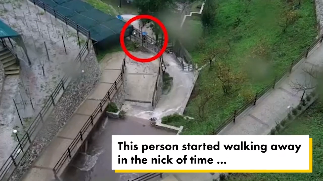 Landslide narrowly misses passerby in heart pounding escape - YouTube