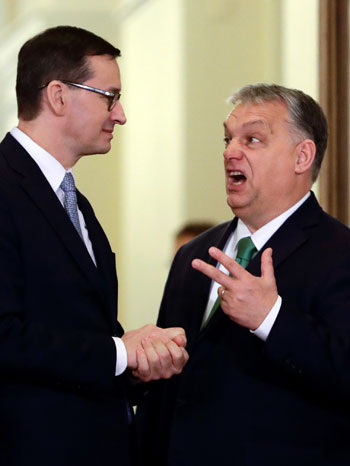 رئيس-الوزراء-البولندي-ماتيوس-موراويكي-إلى-محادثات-رئيس-الوزراء-المجري-فيكتور-أوربان
