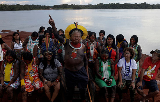 زعيم السكان الأصليين كاسيك روني من قبيلة كايابو