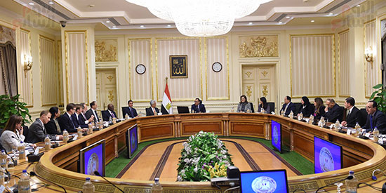 رئيس الوزراء يتابع موقف تأثيث مقار الوزارات بالعاصمة الإدارية  (3)