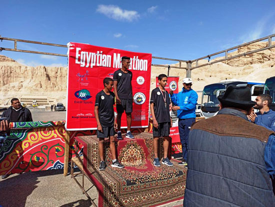 عداؤون الأردن واليابان ومصر يتصدرون مسابقات ماراثون مصر الدولي (8)