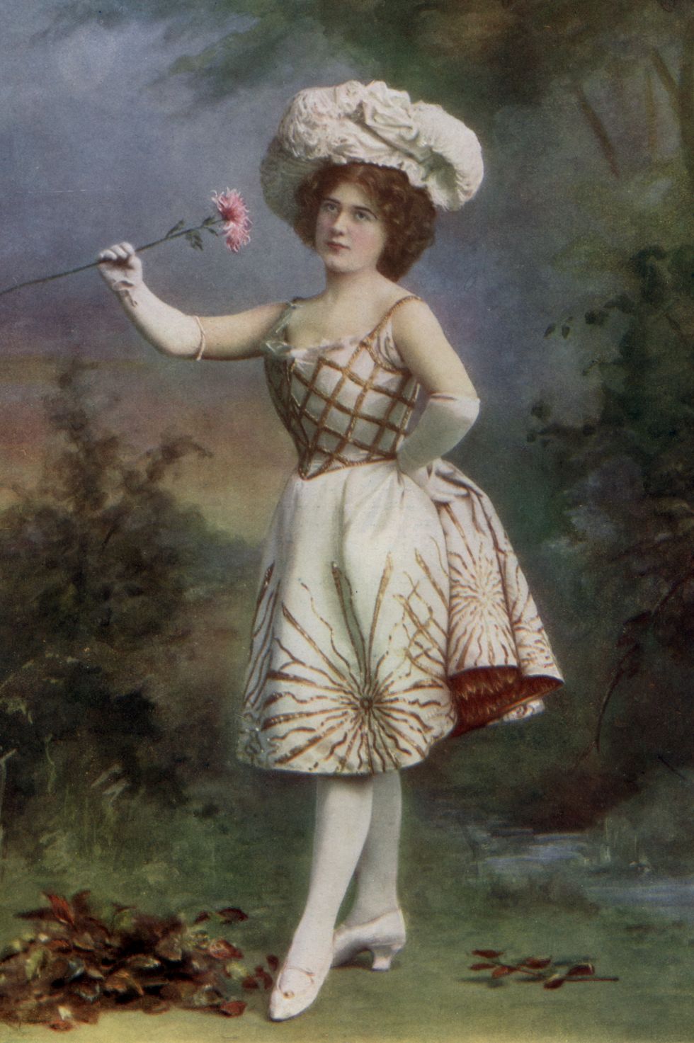 الممثلة إيلا سنايدر  بالكعب العالى عام 1901