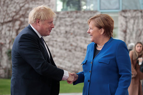 المستشارة الألمانية ورءئيس وزراء بريطانيا