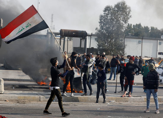 المتظاهرون-العراقيون