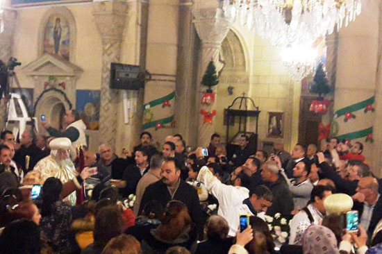 البابا تواضروس يترأس صلاة قداس عيد الغطاس (12)