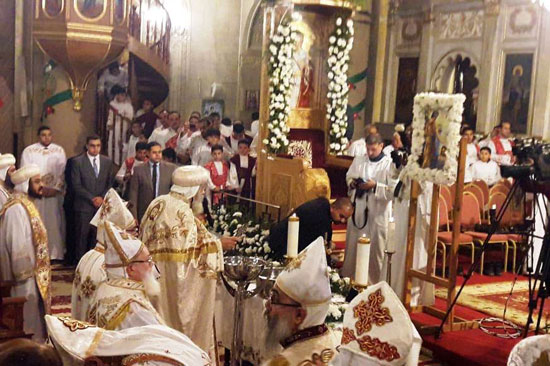 البابا تواضروس يترأس صلاة قداس عيد الغطاس (3)