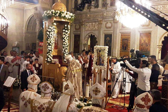 البابا تواضروس يترأس صلاة قداس عيد الغطاس (18)