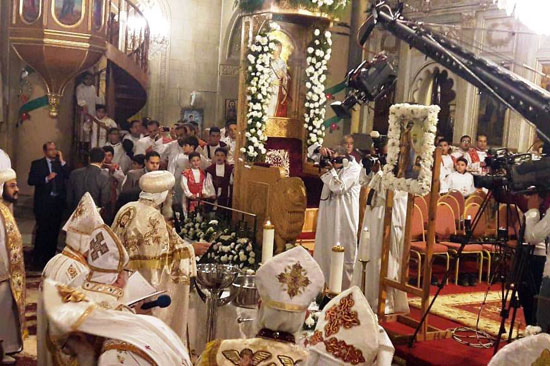البابا تواضروس يترأس صلاة قداس عيد الغطاس (16)