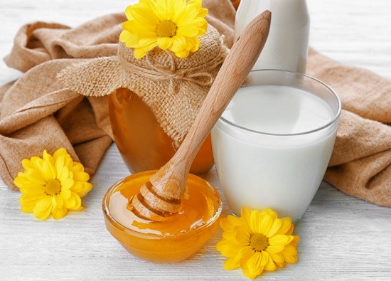 وصفات طبيعية ـ العسل والحليب