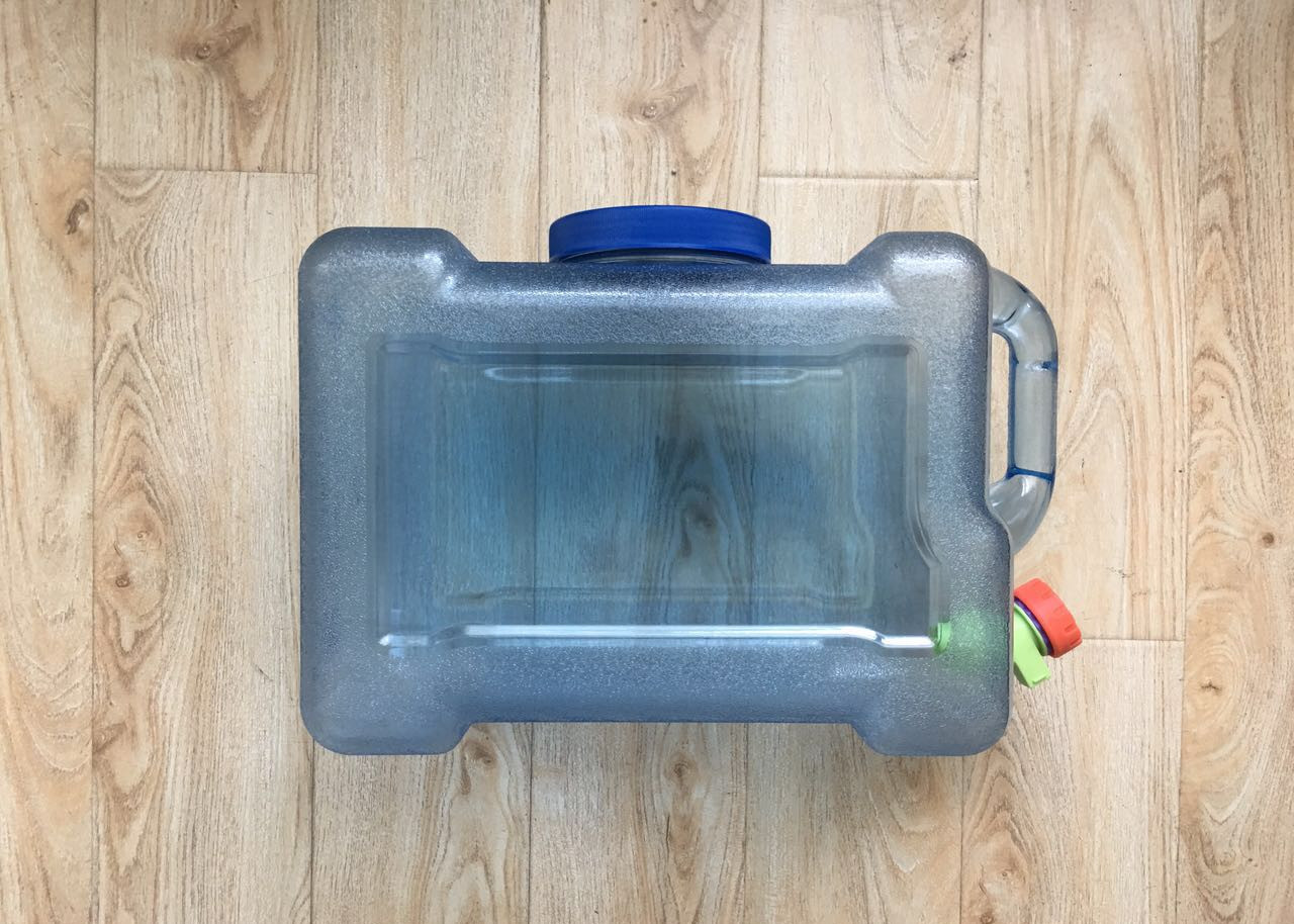 ps15559330-outdoor_drinking_water_storage_containers_camping_water_storage_bucket_clear