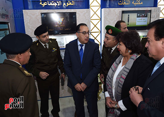 مصطفى مدبولى يفتتح معرض القاهرة الدولى للكتاب (6)