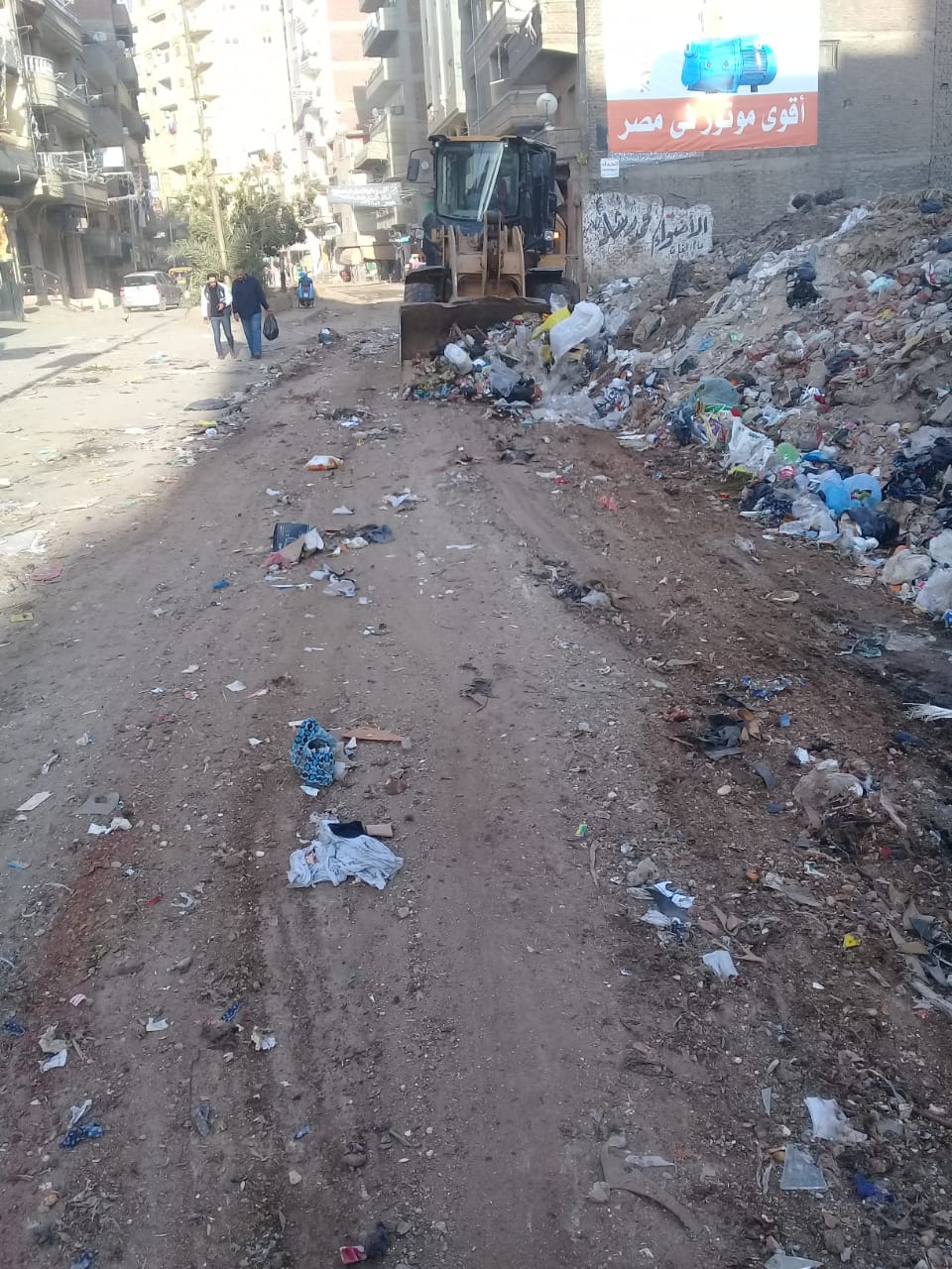  حملات نظافة موسعة بشوارع المحلة (1)