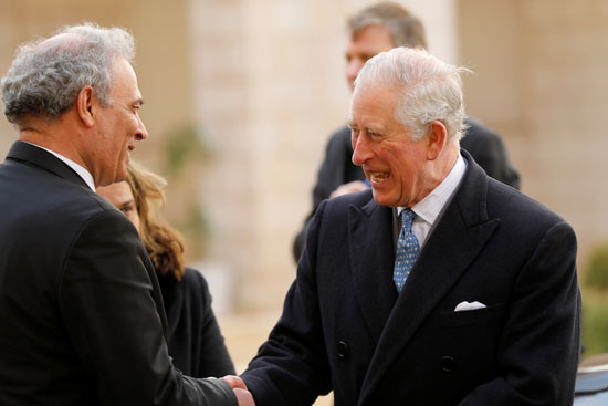 استقبل الأمير تشارلز الأمير البريطاني نائب رئيس الوزراء زياد أبو عمرو