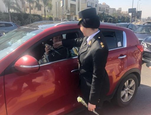 هدايا على المواطنين