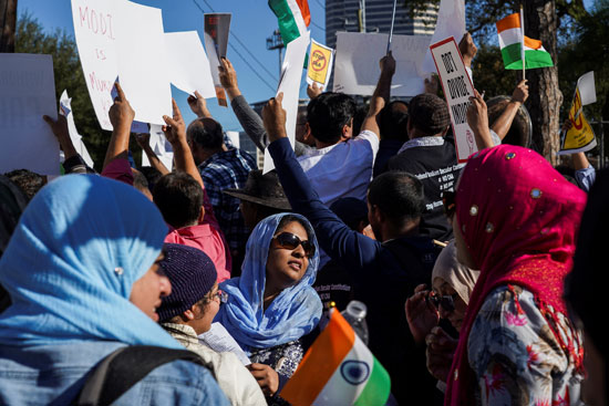 مظاهرات أمام السفارة الهندية بأمريكا