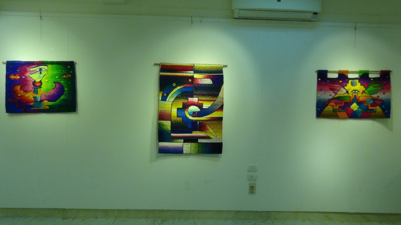 معرض الفنانة الأرجنتينية ماريا كرستينا بجامعة المنيا (15)
