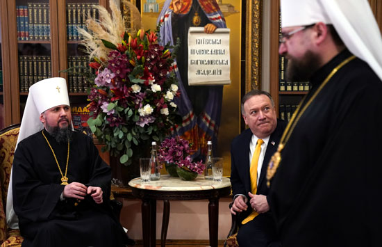 يزور رئيس الكنيسة الأرثوذكسية في أوكرانيا