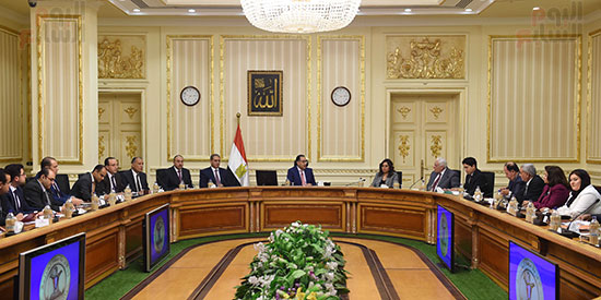 لقاء رئيس الوزراء اعضاء مجلس النواب بمحافظة دمياط (11)