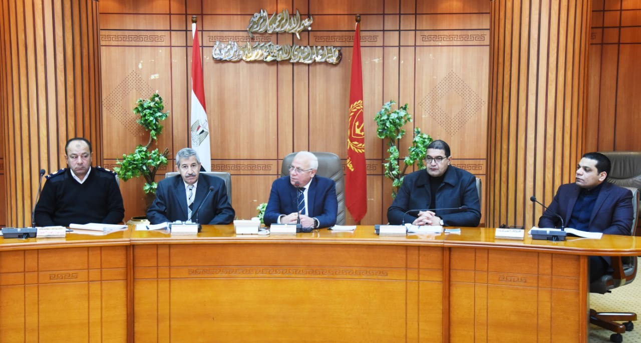 اجتماع المجلس التنفيذى لمحافظة بورسعيد (1)