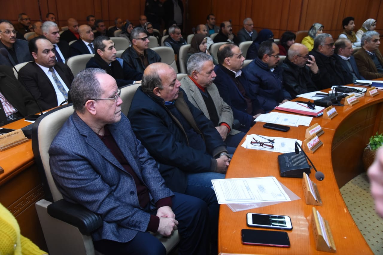 اجتماع المجلس التنفيذى لمحافظة بورسعيد (2)
