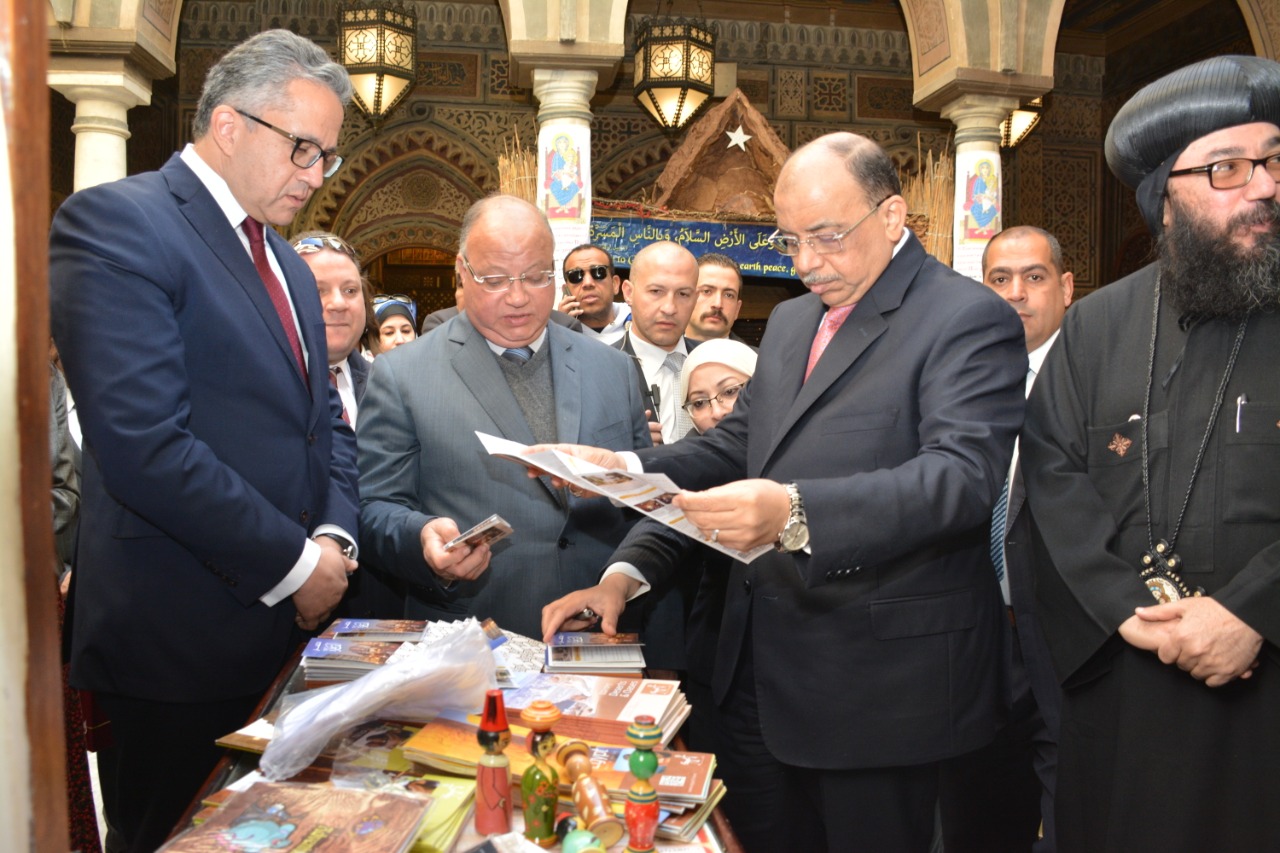 جولة وزير التنمية المحلية ووزير السياحة والآثار ومحافظ القاهرة (1)
