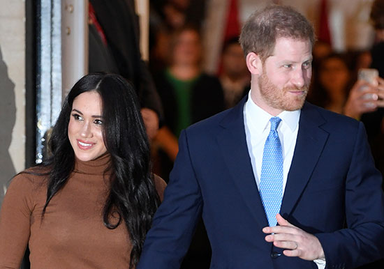 الأمير البريطاني هاري وزوجته ميجان  دوقة ساسكس يغادران كندا هاوس في لندن