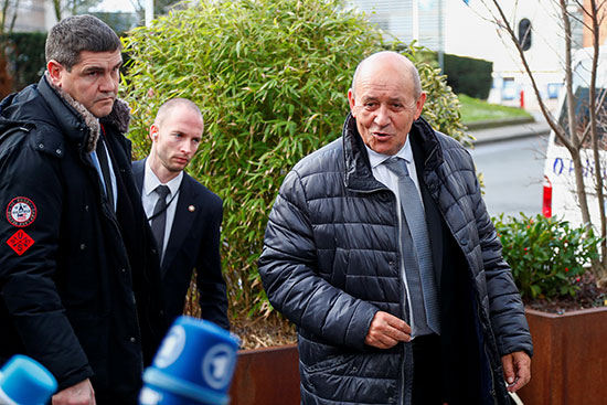 وزير الخارجية الفرنسي جان إيف لو دريان يصل لعقد اجتماع مع وزراء خارجية بريطانيا وألمانيا وإيطاليا