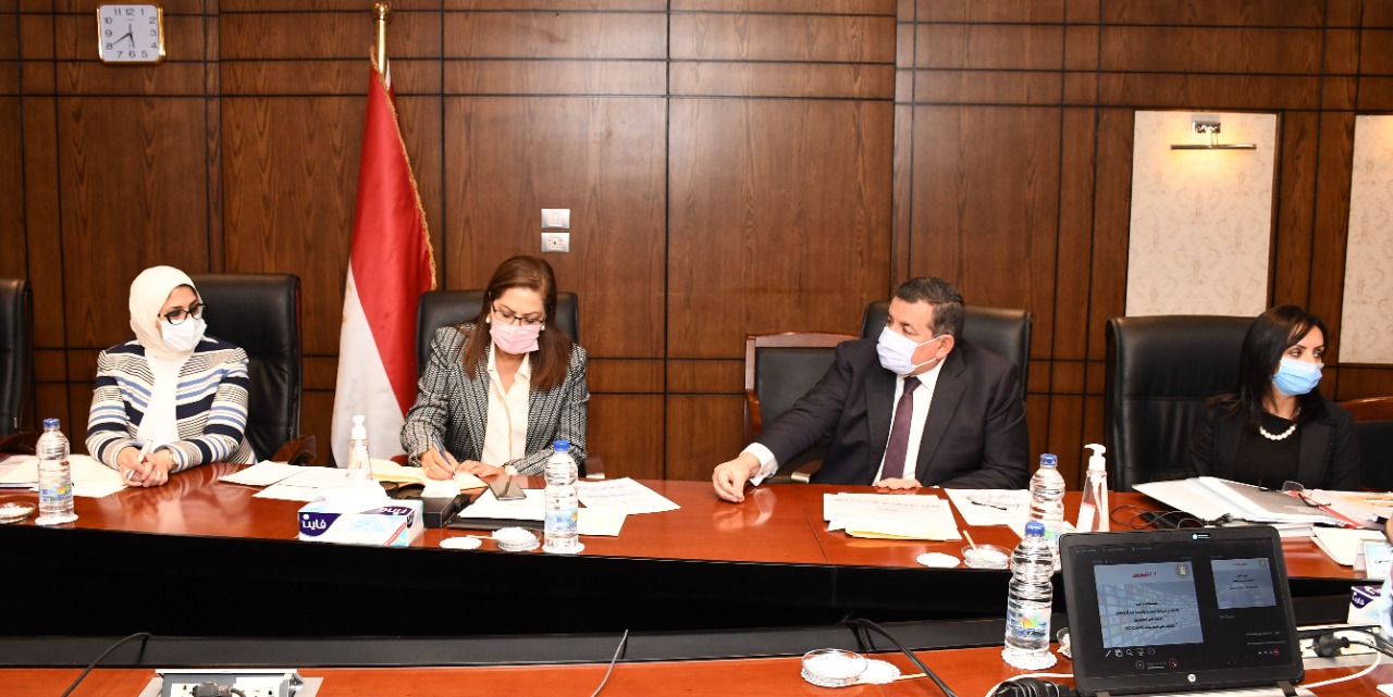 الاجتماع الأول للجنة الوزارية لوضع خطة الحكومة لتنظيم الأسرة الاجتماع الأول للجنة الوزارية لوضع خطة الحكومة لتنظيم الأسرة