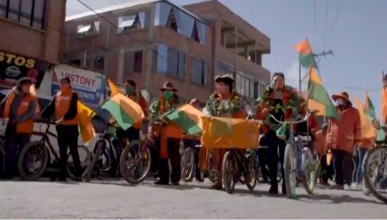 قوافل دراجات فى بوليفيا