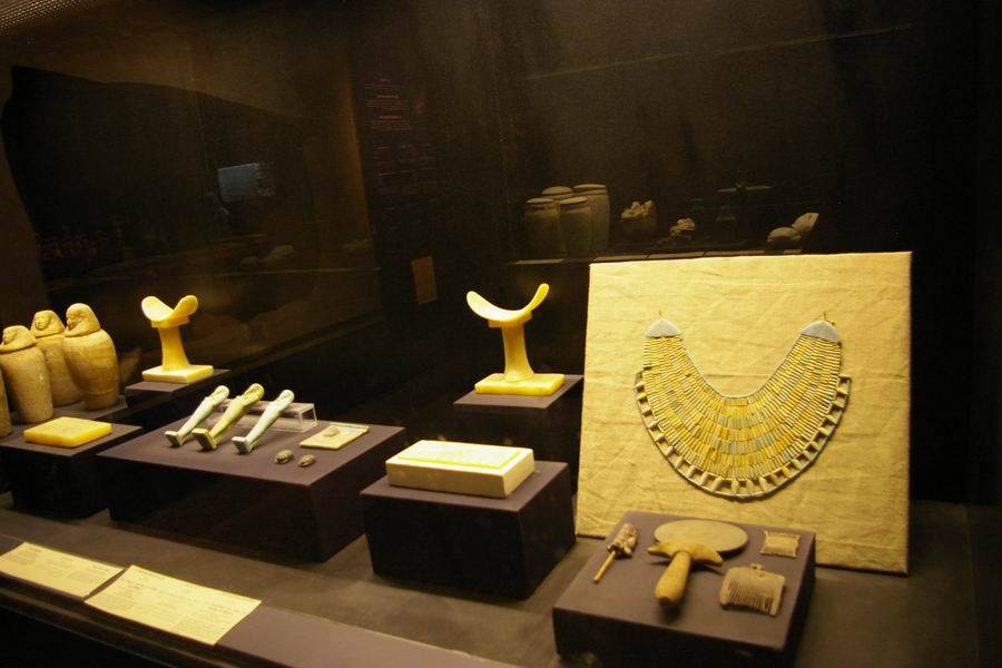 متحف إيمحتب (5)