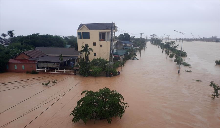 فيضانات فيتنام  (4)